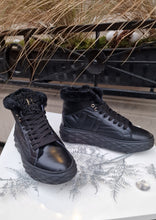 Translation missing: lv.sections.featured_product.gallery_thumbnail_alt

